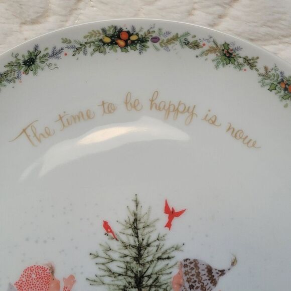 Holly Hobbie Christmas Plate 1973 Commemorative 10.5 Inch Collectible Vintage - Picture 3 of 6